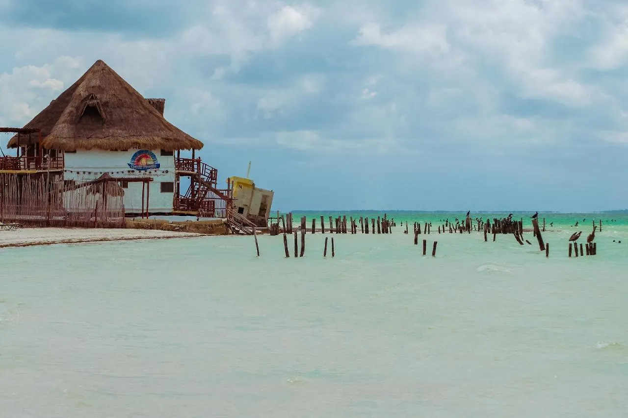 Golden Paradise Beach Holbox Hotel