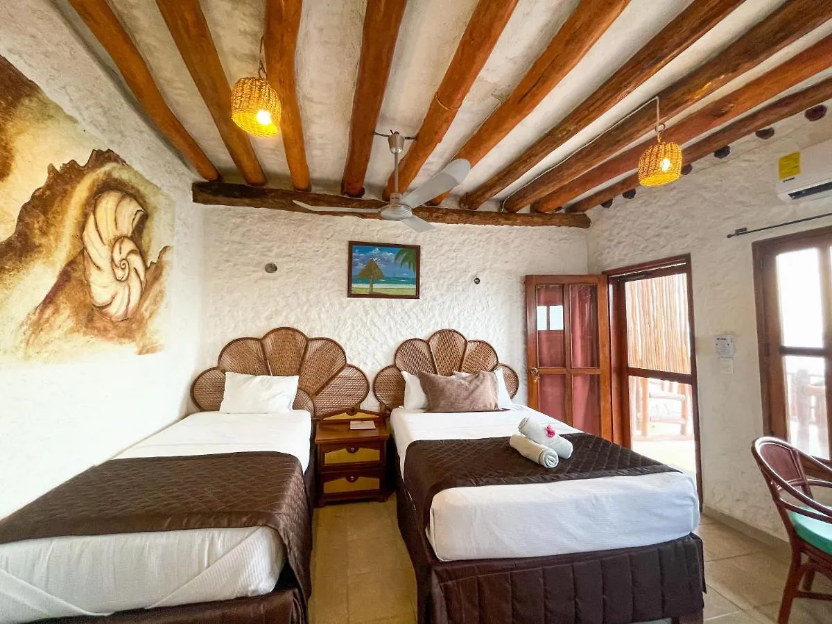 Golden Paradise Beach Holbox Mexique