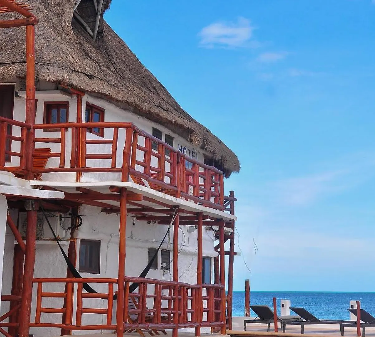 Golden Paradise Beachfront Isla Holbox Hotel