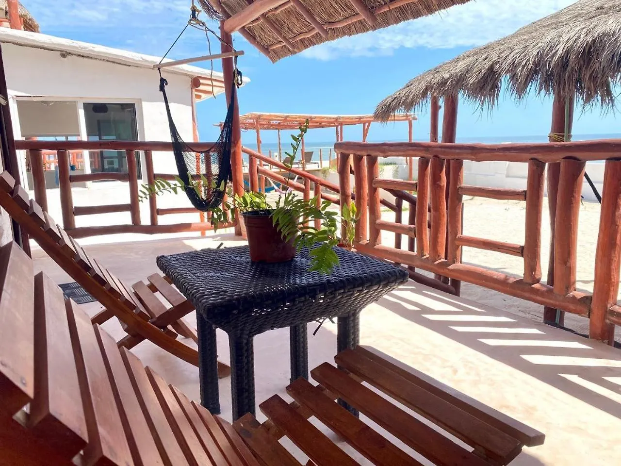Golden Paradise Beachfront Isla Holbox Hotel