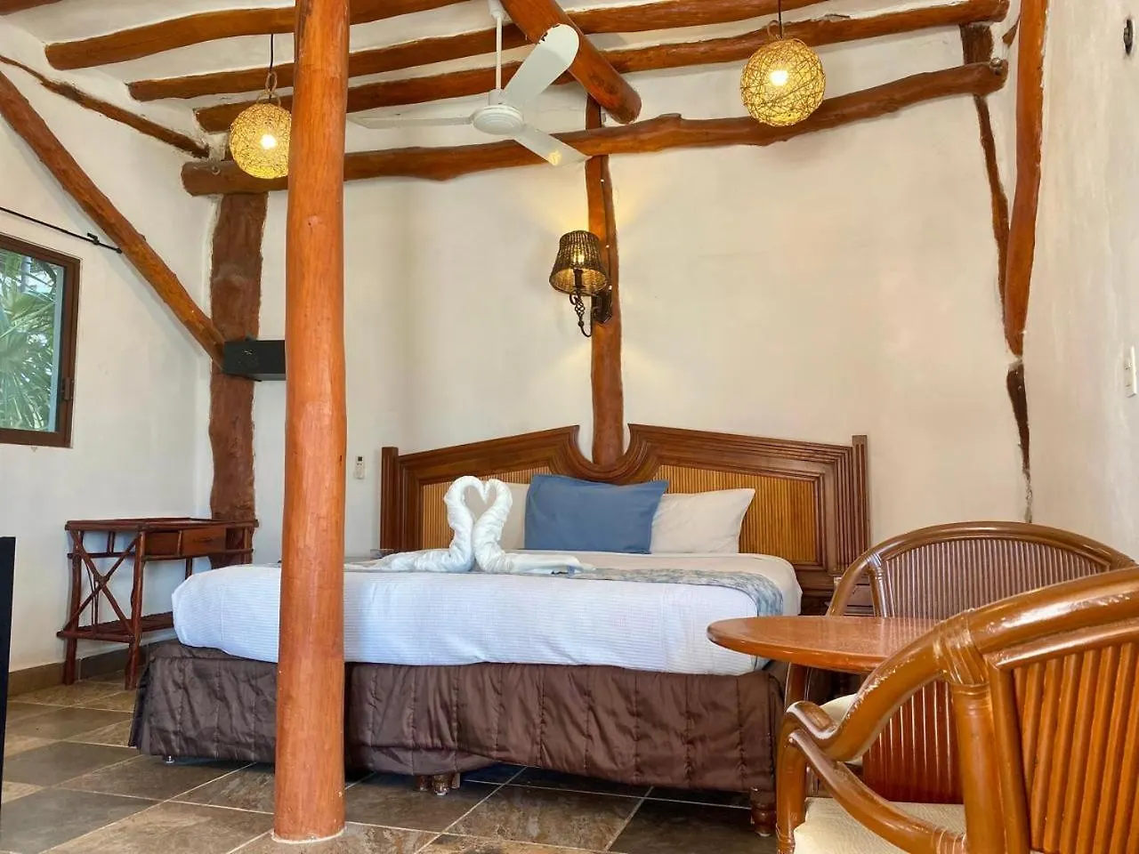 *** Hotel Golden Paradise Beachfront Isla Holbox Mexico