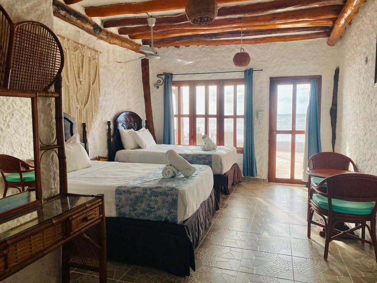 Golden Paradise Beachfront Isla Holbox 3*,  Mexico