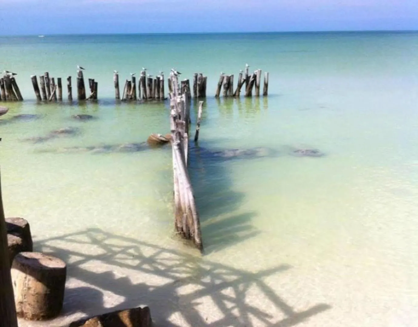 Golden Paradise Beach Isla Holbox 3*,